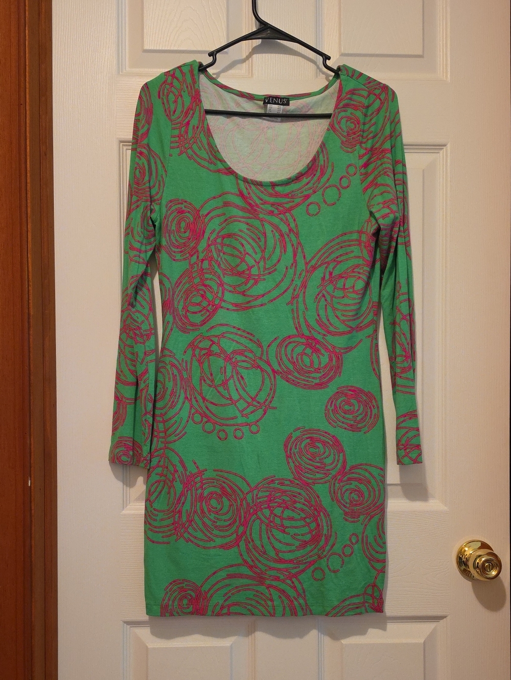 VENUS Green and Pink Long Sleeve Scoop Neck Dress